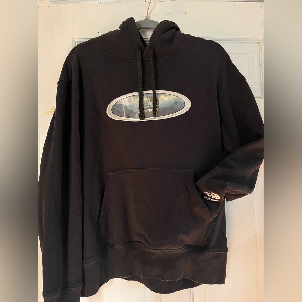 Supreme x The North Face Lenticular Mountains Hoodie Sweatshirt Black Men’s Med